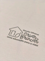 Camiseta Ser Criança é Ser Agora - Collab Oficina CB & Brincaê